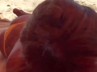 Geidulingas damsel suteikia čiulpimas į as paplūdimys į jamaika: hd xxx video 26