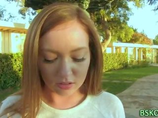 Maddy oreilly consigue beso negro