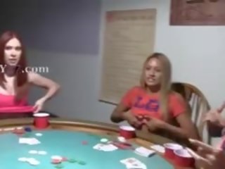 Muda anak ayam seks / persetubuhan pada poker malam